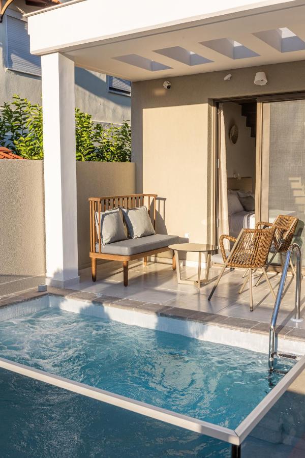 Ammos Luxury Apartments Vrasná 외부 사진